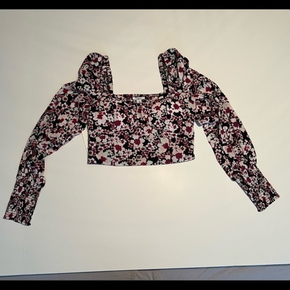💚 Bar III new with tags cropped floral top XS